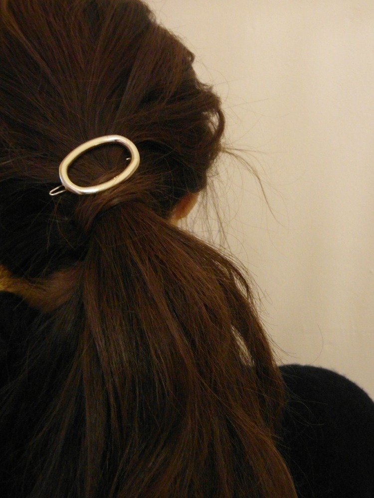 Oval Ring Hair Pin