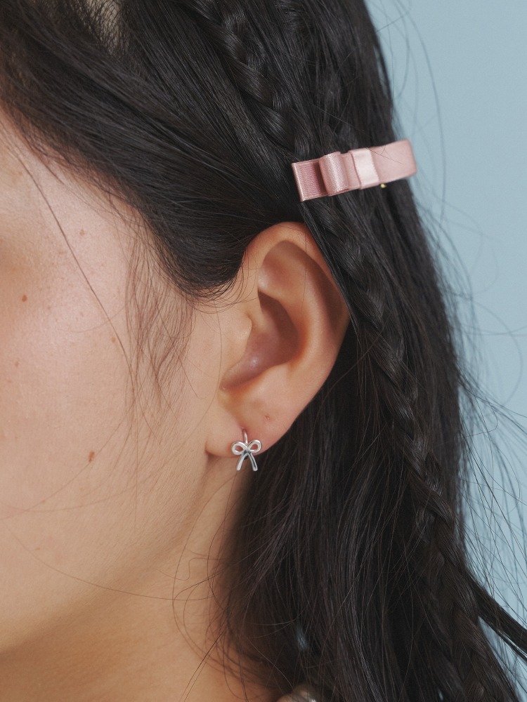 Tini Flat Ribbon Earrings
