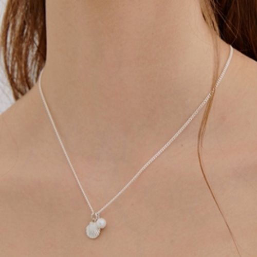 [Silver] Pearl &amp; Shell Necklace