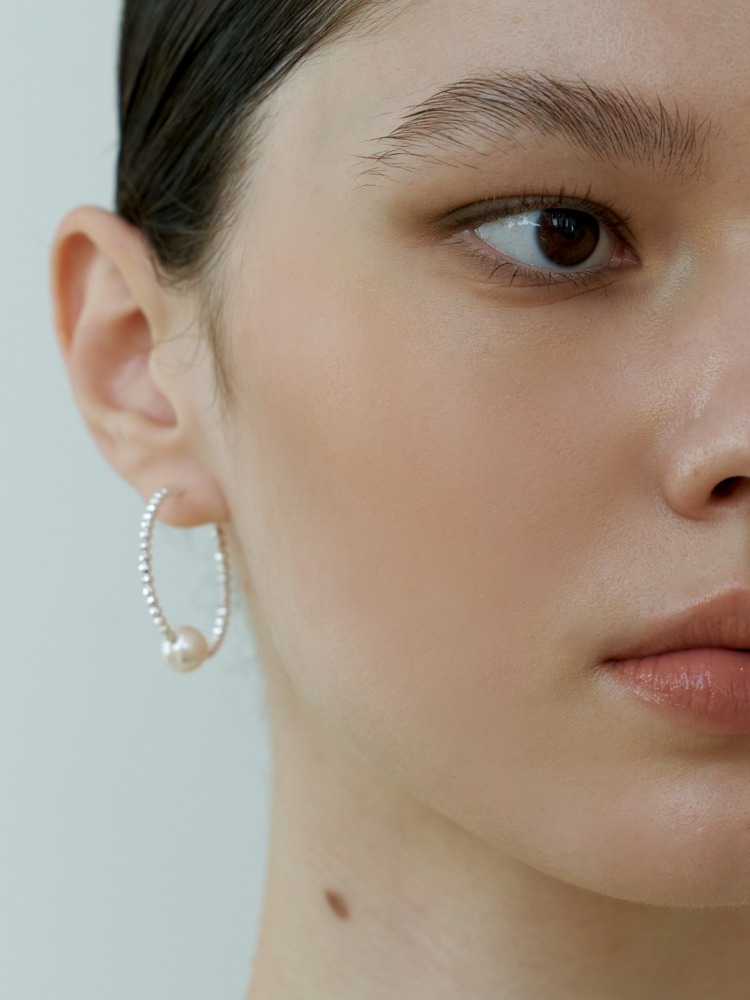 Hematite &amp; Pearl Ring Earrings