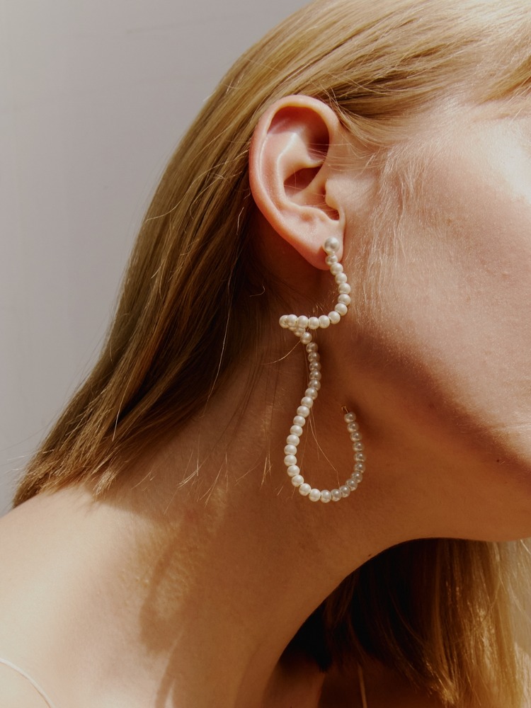 Pearl Wave Unbal Earrings