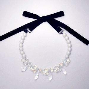 [미진열] opal crystal and pearl ribbon necklace